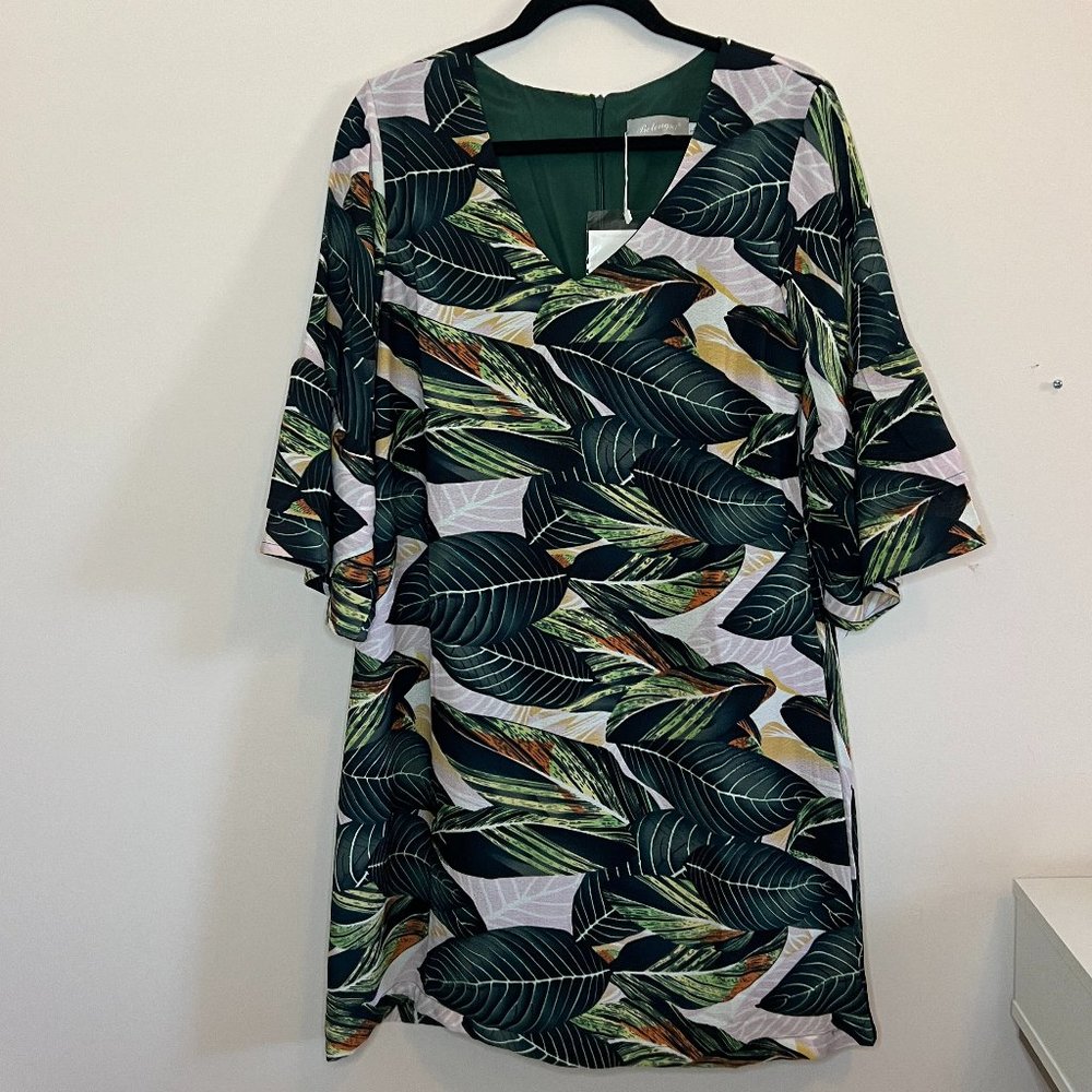 NWT Belongsci Tropical Print ¾ Bell Sleeve Shift Dress with v-neck size Large